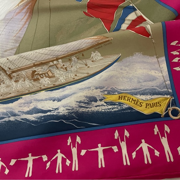 Hermès EN COURSE Silk Scarf. - Picture 13 of 16